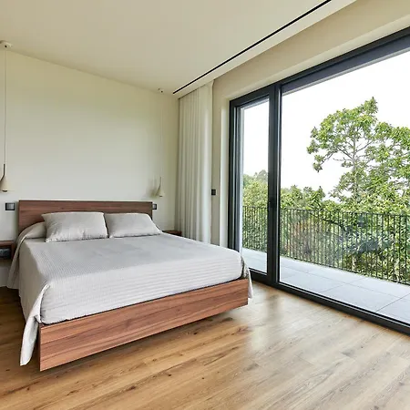 빌라 With Indoor Heated Pool *